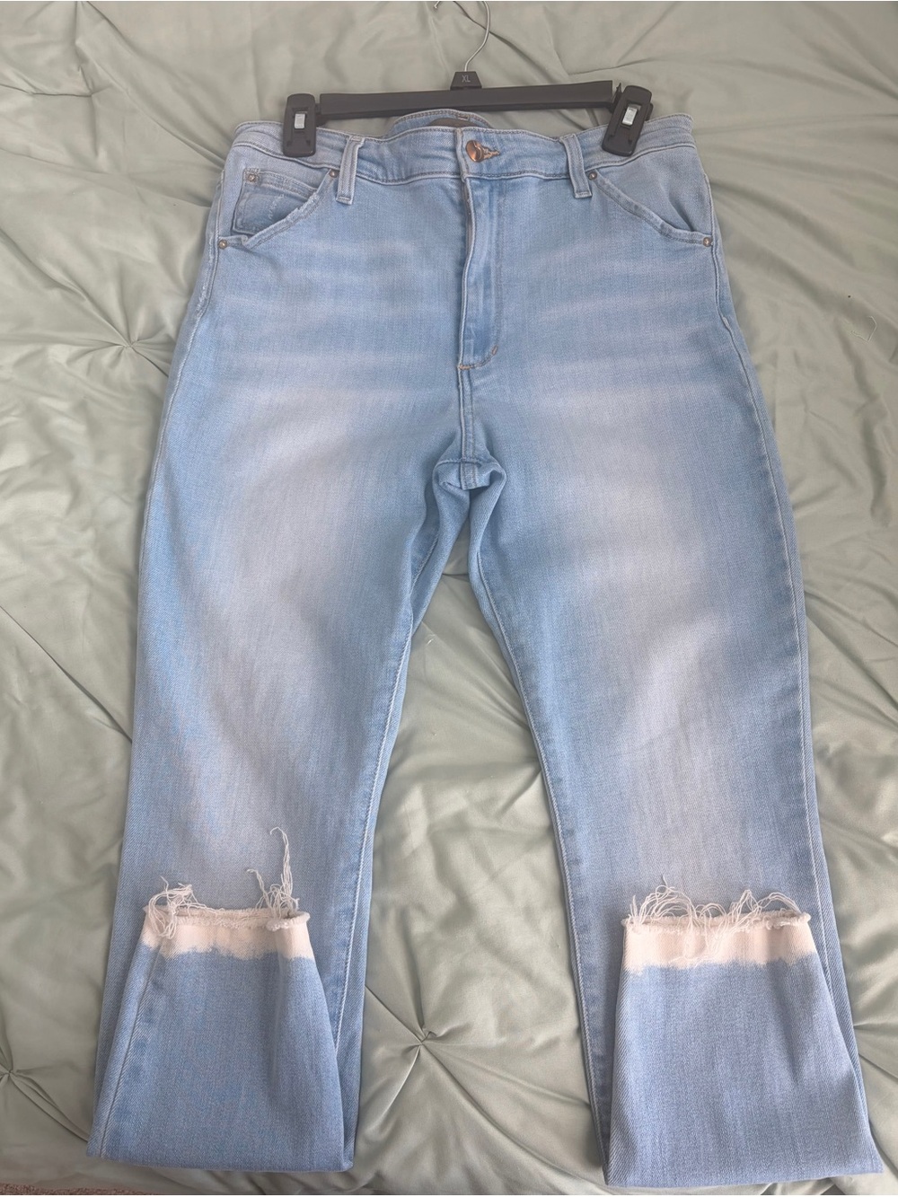 Joe’s Jeans Light Blue Distressed Women’s Jeans